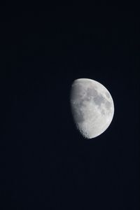 Превью обои луна, небо, ночь, темнота, черный