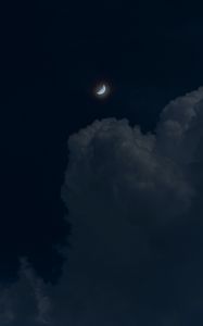 Превью обои луна, ночь, облака, небо