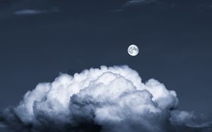 Превью обои луна, полнолуние, облака, ночь