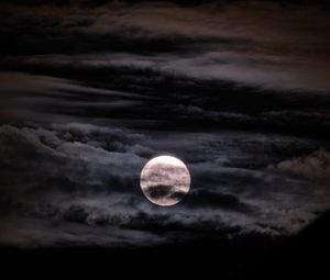 Превью обои луна, полнолуние, облака, ночь, темный