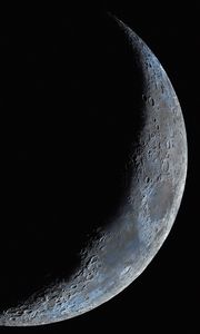 Превью обои луна, поверхность, рельеф, кратеры, темный