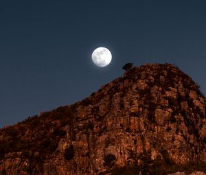 Превью обои луна, скалы, горы, ночь, полнолуние
