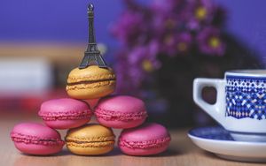 Превью обои macaron, печенье, эйфелева башня, чашка