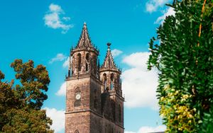 Превью обои магдебургский собор, архитектура, здание, деревья, зелень