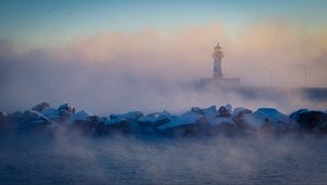 Превью обои маяк, камни, море, туман