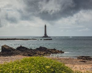 Превью обои маяк, море, берег, куст, камни