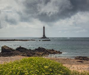 Превью обои маяк, море, берег, куст, камни