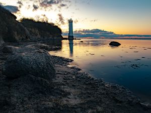 Превью обои маяк, море, побережье, сумерки