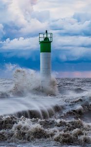 Превью обои маяк, море, шторм, волна, брызги