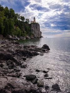 Превью обои маяк, море, утес, скала, берег