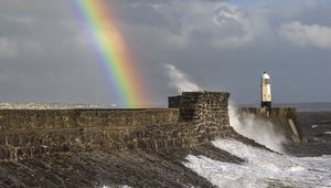 Превью обои маяк, радуга, море, волны