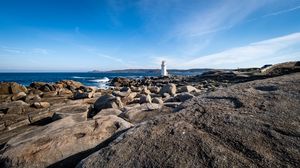 Превью обои маяк, скалы, камни, море, облака, природа
