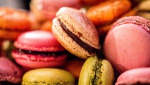 Превью обои макаруны, печенье, выпечка, разноцветный, десерт