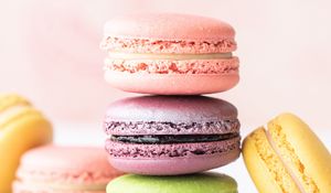 Превью обои макаруны, пирожное, десерт, разноцветный, выпечка