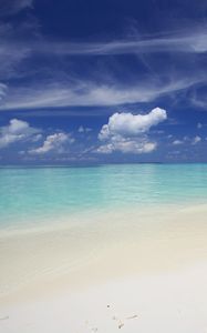 Превью обои мальдивы, океан, пляж, песок, вода, облака, зонт