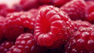 Превью обои малина, ягода, спелый, крупным планом
