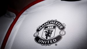 Превью обои manchester united, футбол, логотип