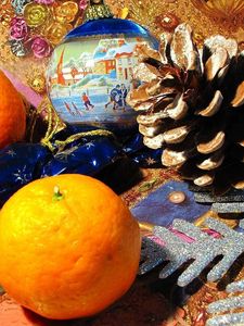 Превью обои мандарины, шинка, угощения, елочная игрушка, шар, праздник, новый год, рождество