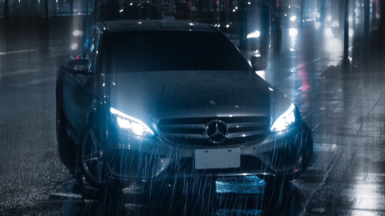 Обои машина, ночь, дождь, свет, улица