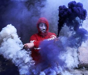 Превью обои маска, аноним, цветной дым