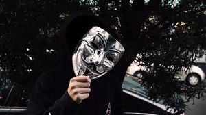 Превью обои маска, металлический, аноним, человек