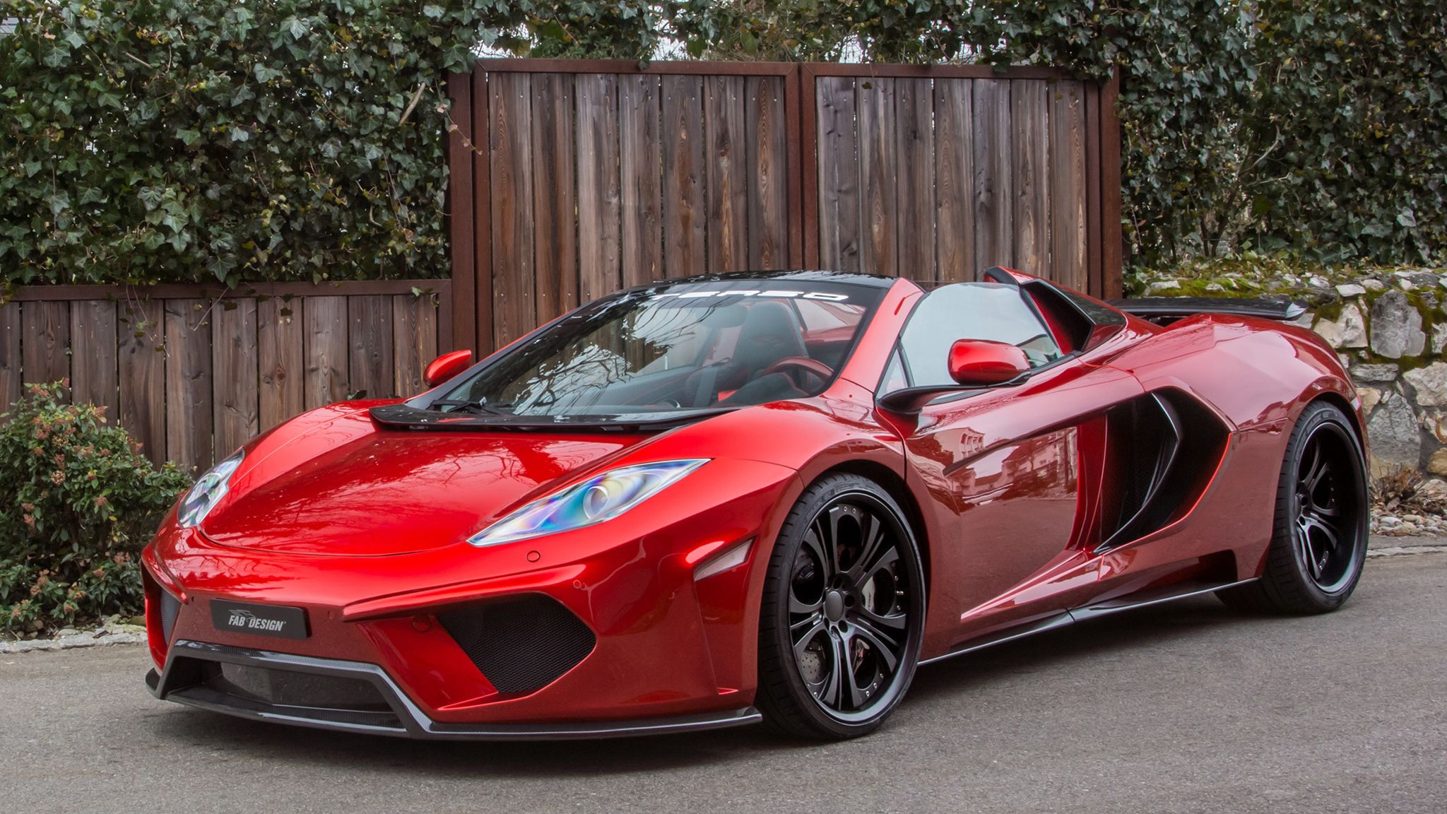 MCLAREN 12c Red New