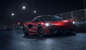 Превью обои mclaren 570s, mclaren, машина, спорткар, красный, вид сбоку, ночь