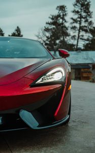 Превью обои mclaren, автомобиль, суперкар, красный, фара, вид спереди