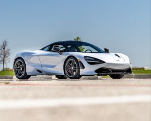Превью обои mclaren, автомобиль, суперкар, белый