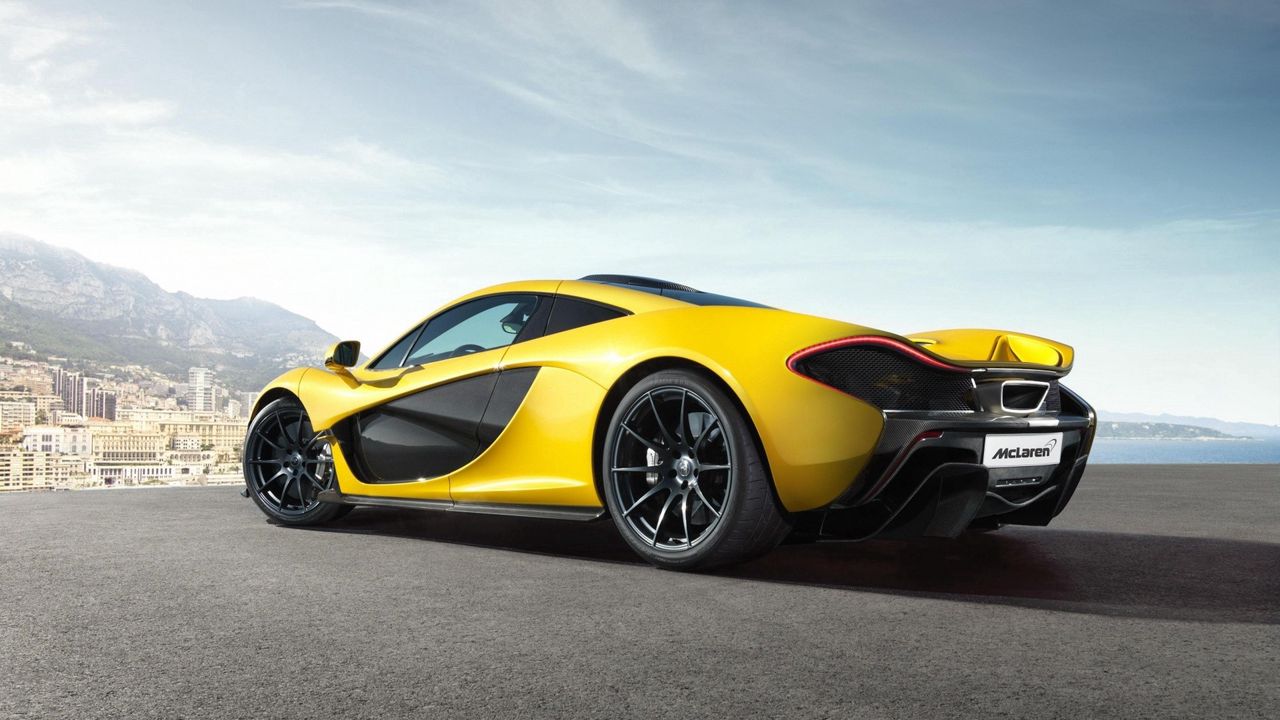 Живые обои mclaren p1