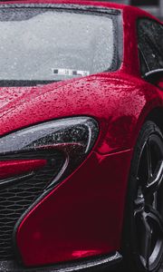 Превью обои mclaren p1, mclaren, красный, вид спереди, фары, капли