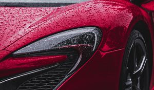 Превью обои mclaren p1, mclaren, красный, вид спереди, фары, капли