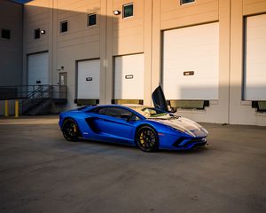 Превью обои mclaren p1, mclaren, спорткар, автомобиль, вид сбоку, синий