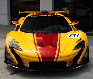 Превью обои mclaren p1, спорткар, автомобиль, вид спереди
