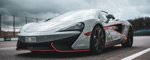 Превью обои mclaren p1, спорткар, машина