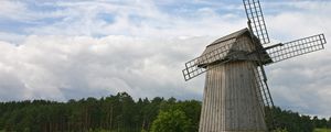 Превью обои мельница, крылья, деревянная, деревья, лес