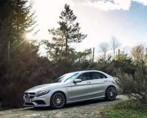 Превью обои mercedes, amg, c 63 s, вид сбоку