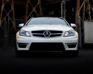 Превью обои mercedes, автомобиль, белый, вид спереди