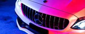 Превью обои mercedes, автомобиль, белый, подсветка