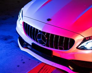 Превью обои mercedes, автомобиль, белый, подсветка