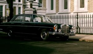 Превью обои mercedes, автомобиль, черный, ретро