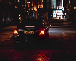 Превью обои mercedes, автомобиль, черный, дорога, город, ночь