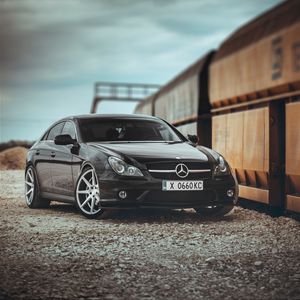 Превью обои mercedes, автомобиль, черный, галька