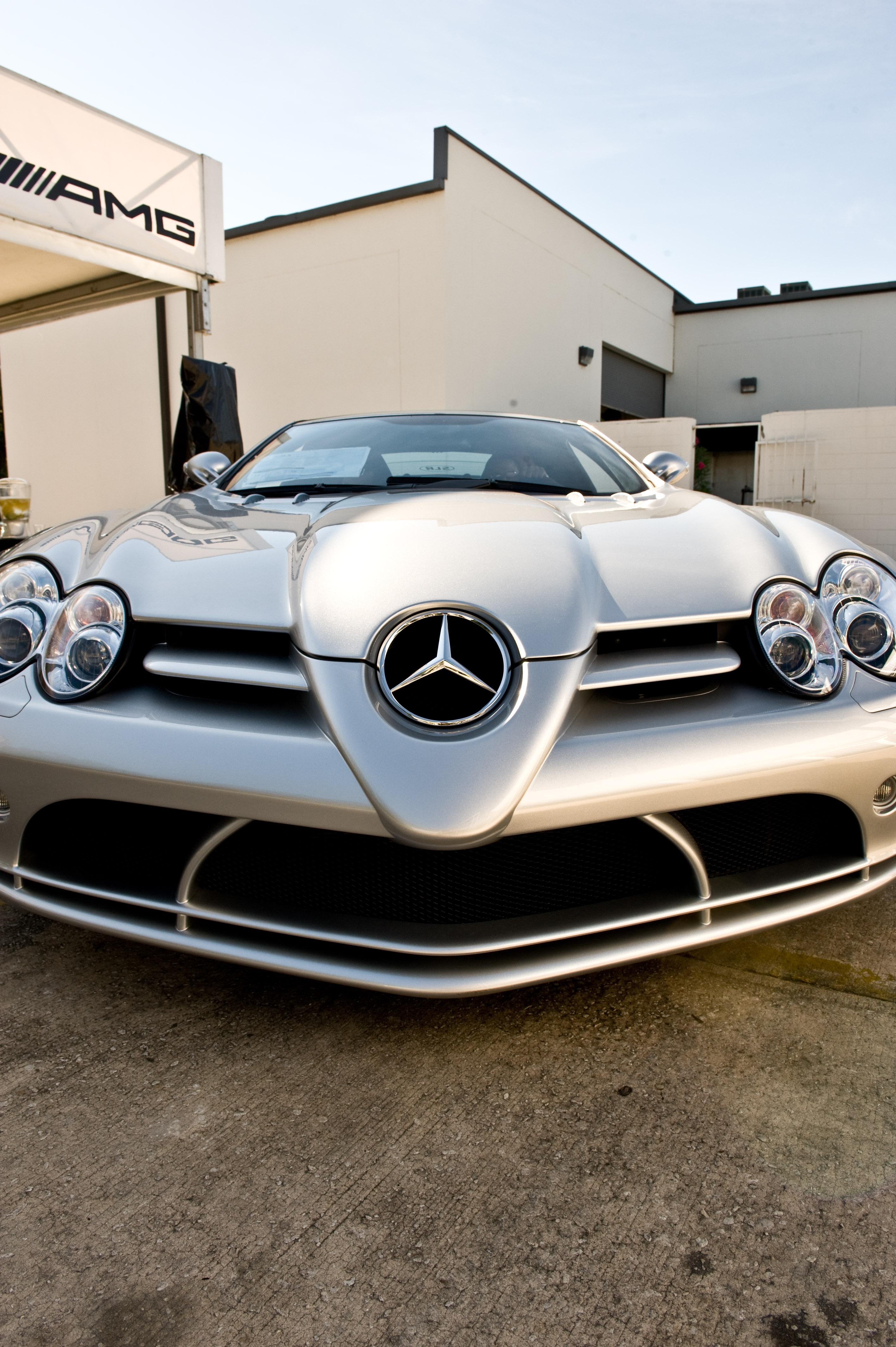 Mercedes SLR обои на iphone