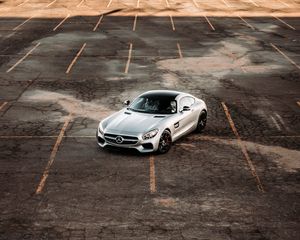 Превью обои mercedes, автомобиль, серый, стоянка