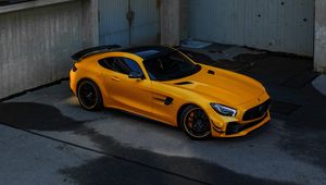 Превью обои mercedes, автомобиль, спорткар, спортивный, желтый, вид сбоку