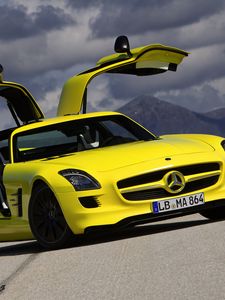 Превью обои mercedes-benz, желтый, sls, amg, e-cell, coupe