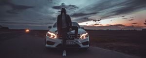 Превью обои mercedes, человек, маска, капюшон, автомобиль