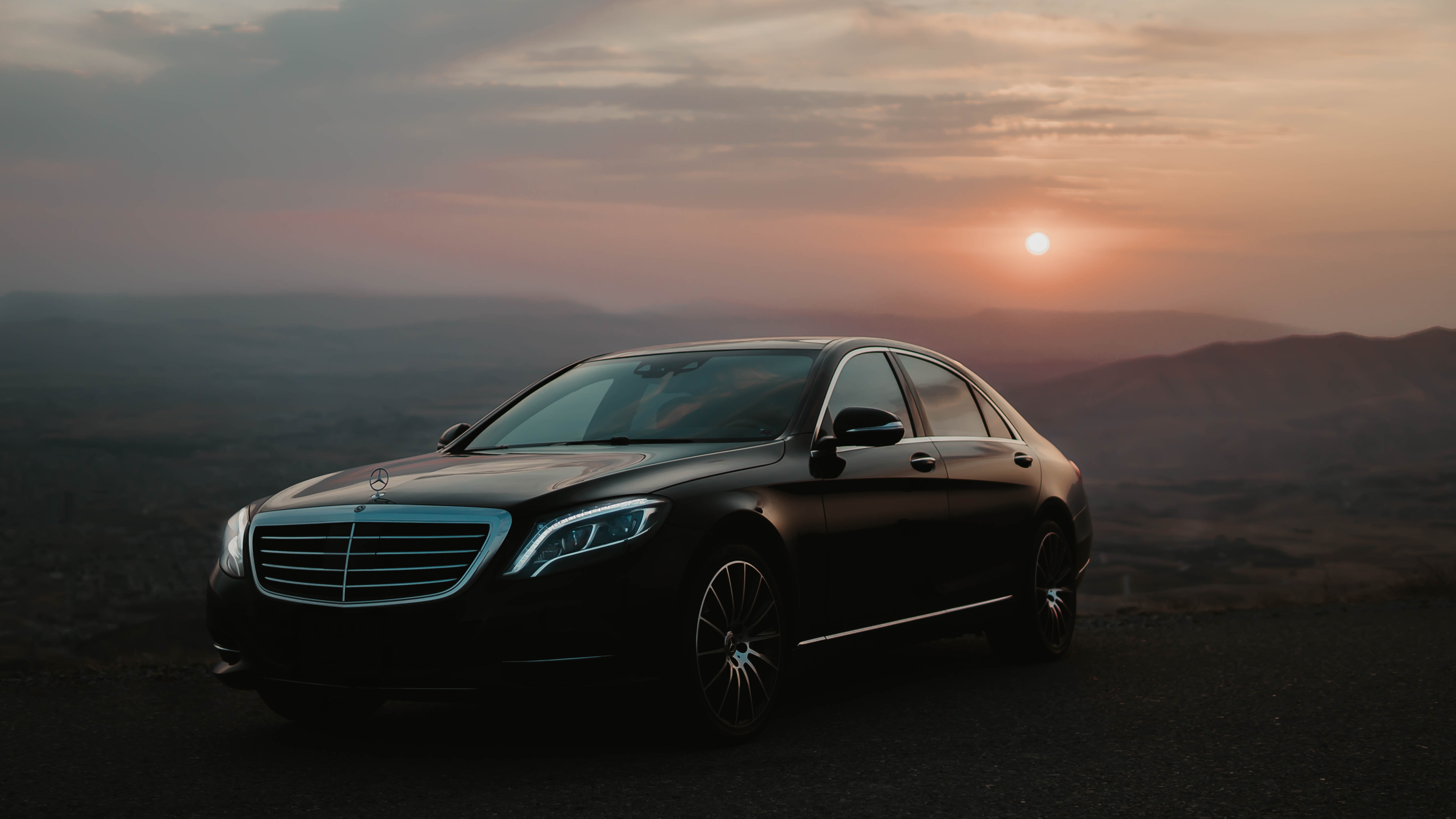 Mercedes Benz s500 Black