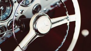 Превью обои mercedes, машина, руль, белый